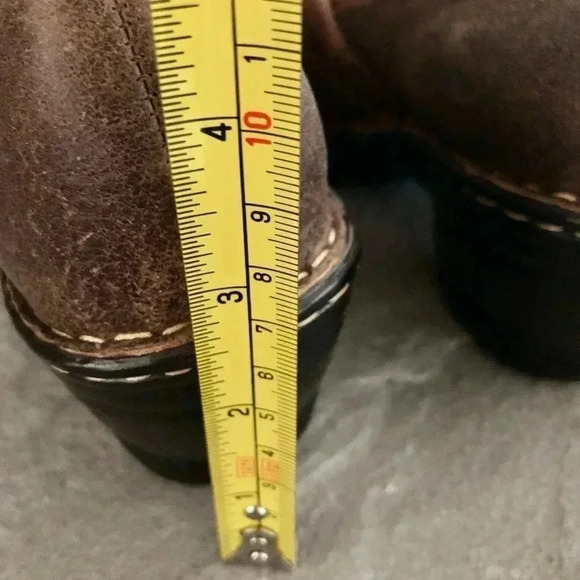 NWOT Softspots Leather,Braided upper detail Slip On Clogs,Pillow top technology - Picture 6 of 9